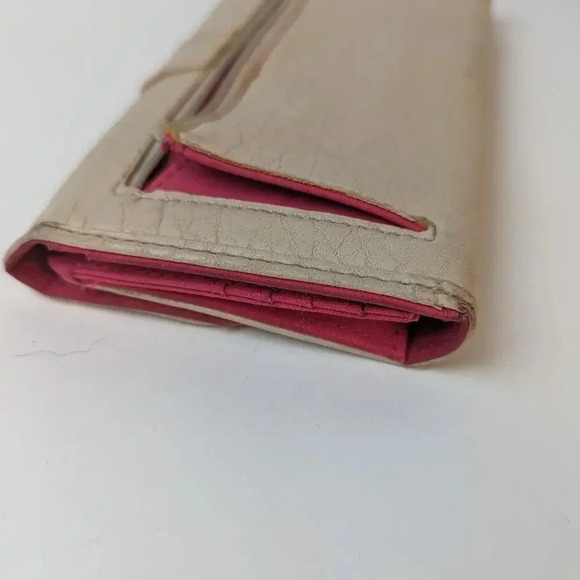 Mac + Jacob Trifold Leather Wallet - Picture 8 of 9